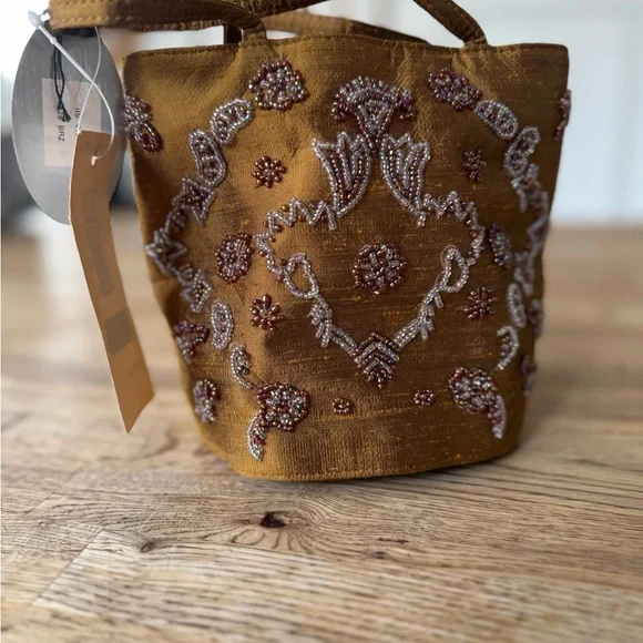 Embroidered Gold Tote Bag - Picture 1 of 4